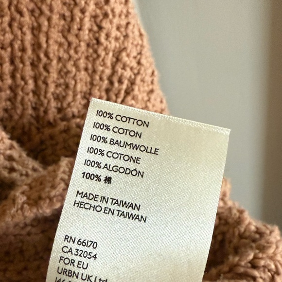 100% Cotton FREE PEOPLE Seasons Change Cozy Knit Sweater - Picture 6 of 8